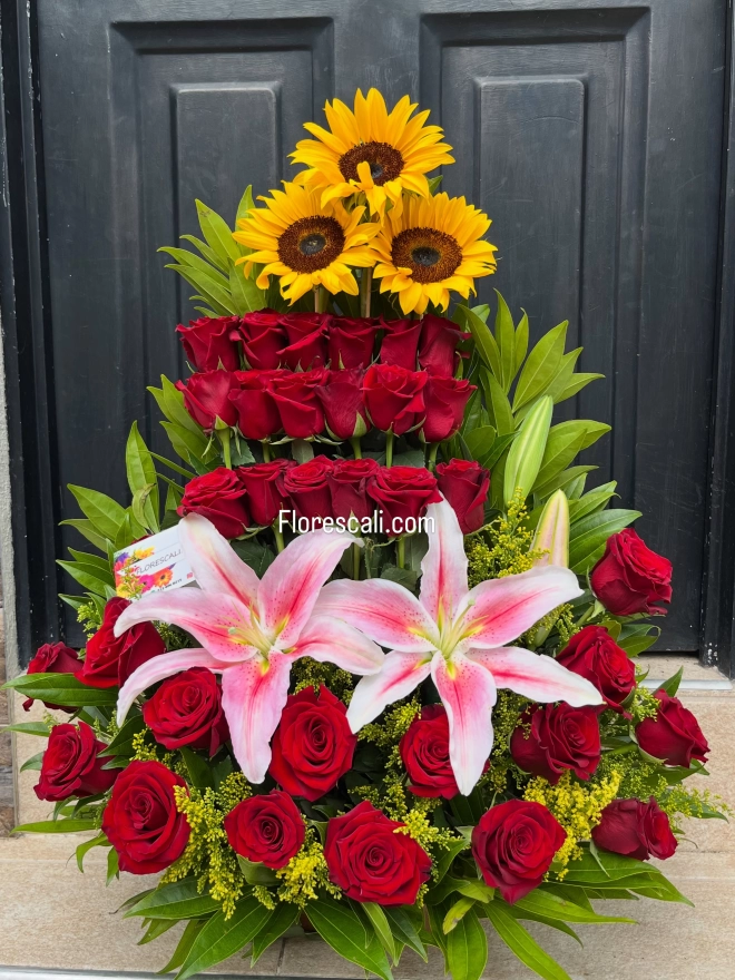 Arreglo rojo para enamorar flores cali