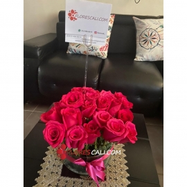 Cilindro de rosa roja Dia de la Madre 