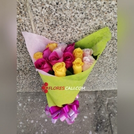 Bouquet rosas surtidas flores cali 