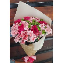 Bouquet de claveles y rosas floristeria en cali