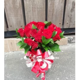 Rosas Rojas en Cristal Amor y Amistad