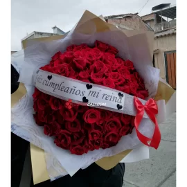 Bouquet buchon rojo pasión flores cali